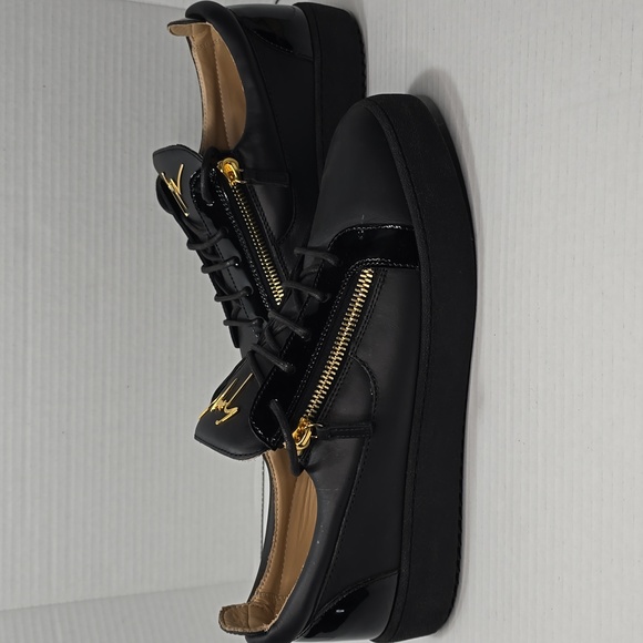 Giuseppe Zanotti Men's London Double-Zip Leather Low-Top... - Picture 1 of 12